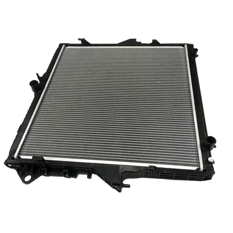 Good Performance Auto Parts AB39- 8005- AD 1726084 1730568 UK0115200C Radiator For Cars  2.2 3.2 2012-