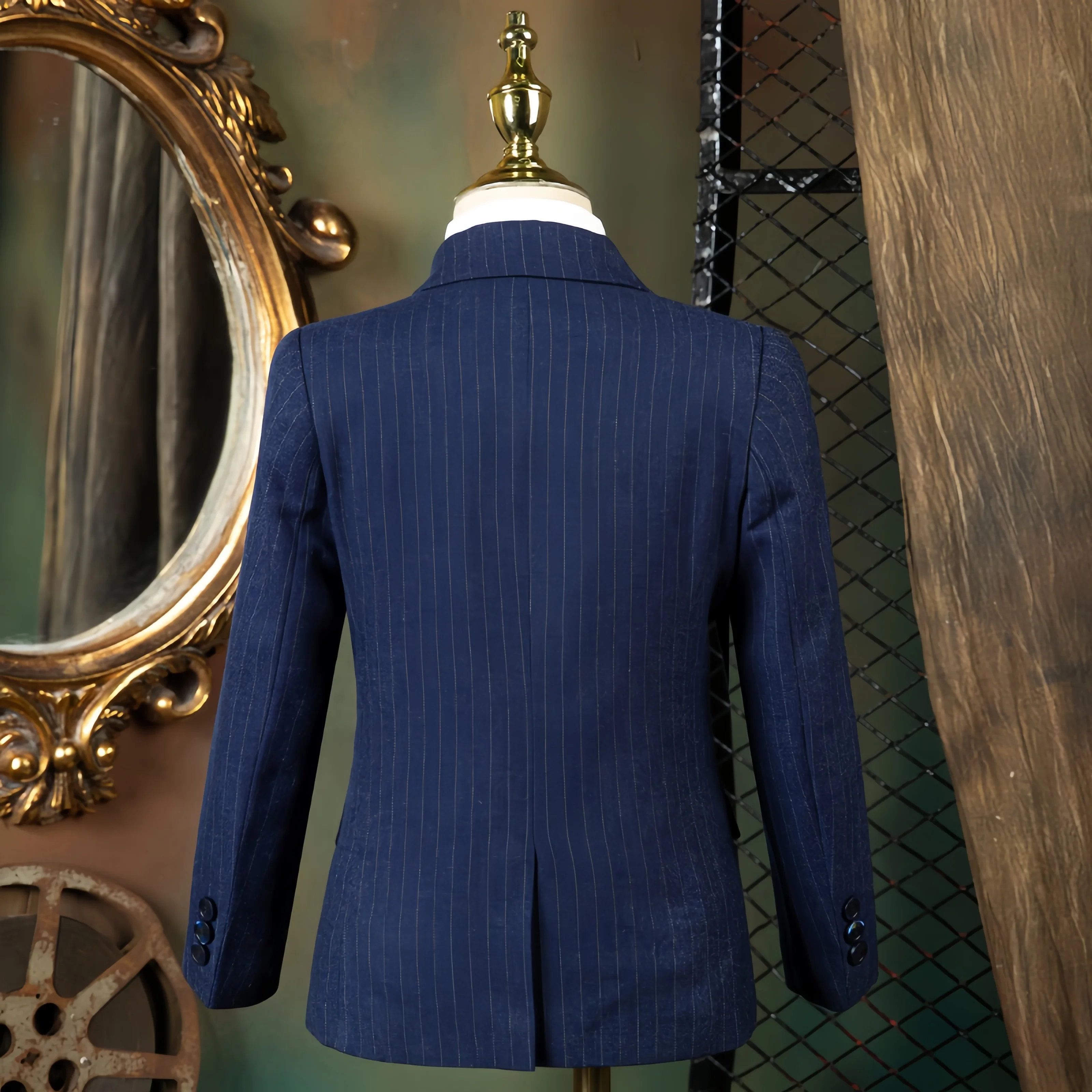 بدلة أطفال مخططة باللون الكحلي مكونة من ثلاث قطع سترة وسترة وبنطلون كلاسيكي عتيق ملابس زفاف للأولاد وحفلات أعياد الميلاد