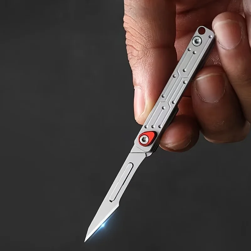 Mini Folding Art Knife with Replaceable Blade, Sharp and Portable Unboxing Knife, Paper Cutting Knife, Outdoor Portable Keychain