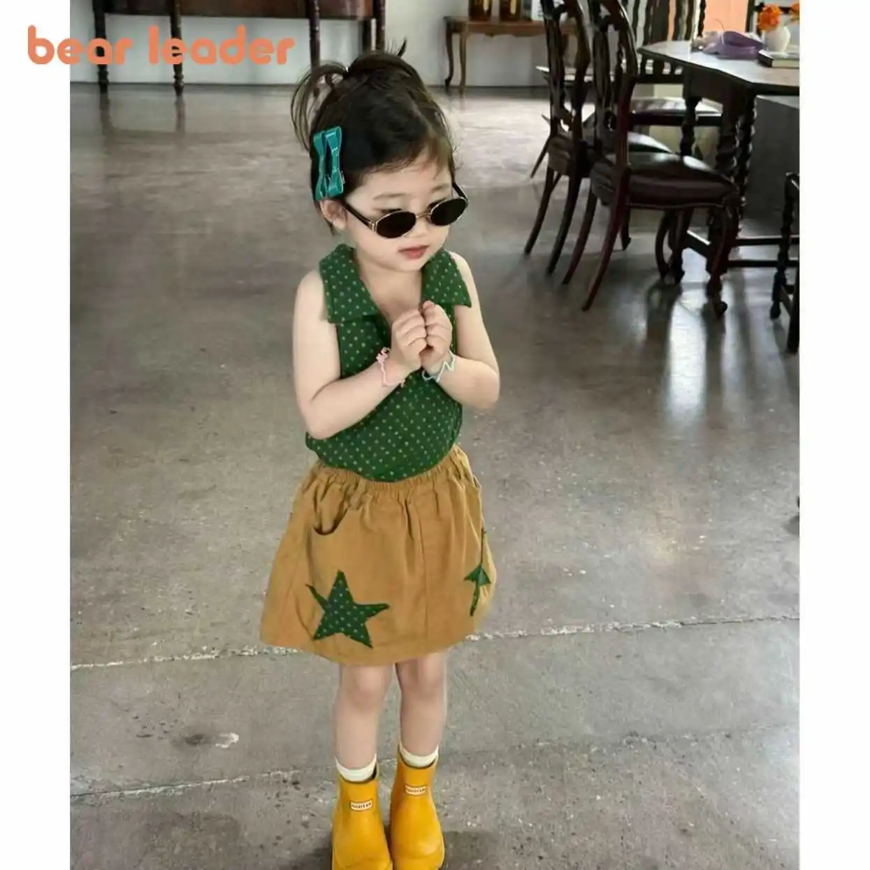 Bear Leader Korean Retro Baby Girl Clothing Fashion Children's Two-piece Set Green Polka Dot Sleeveless Backless Top+Star Skirt