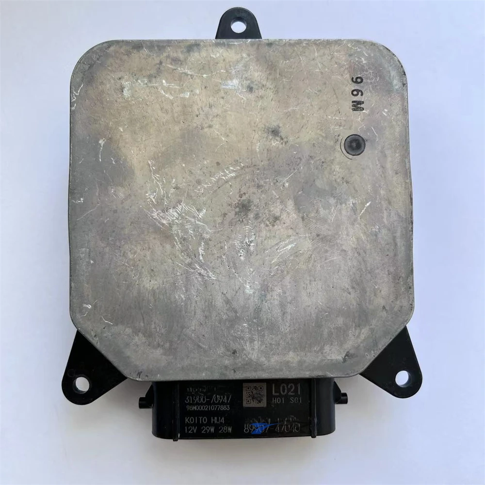 

Original 89907-47040 L021 Headlight Computer LED Module Unit 89907 47040 L021 8990747040L021