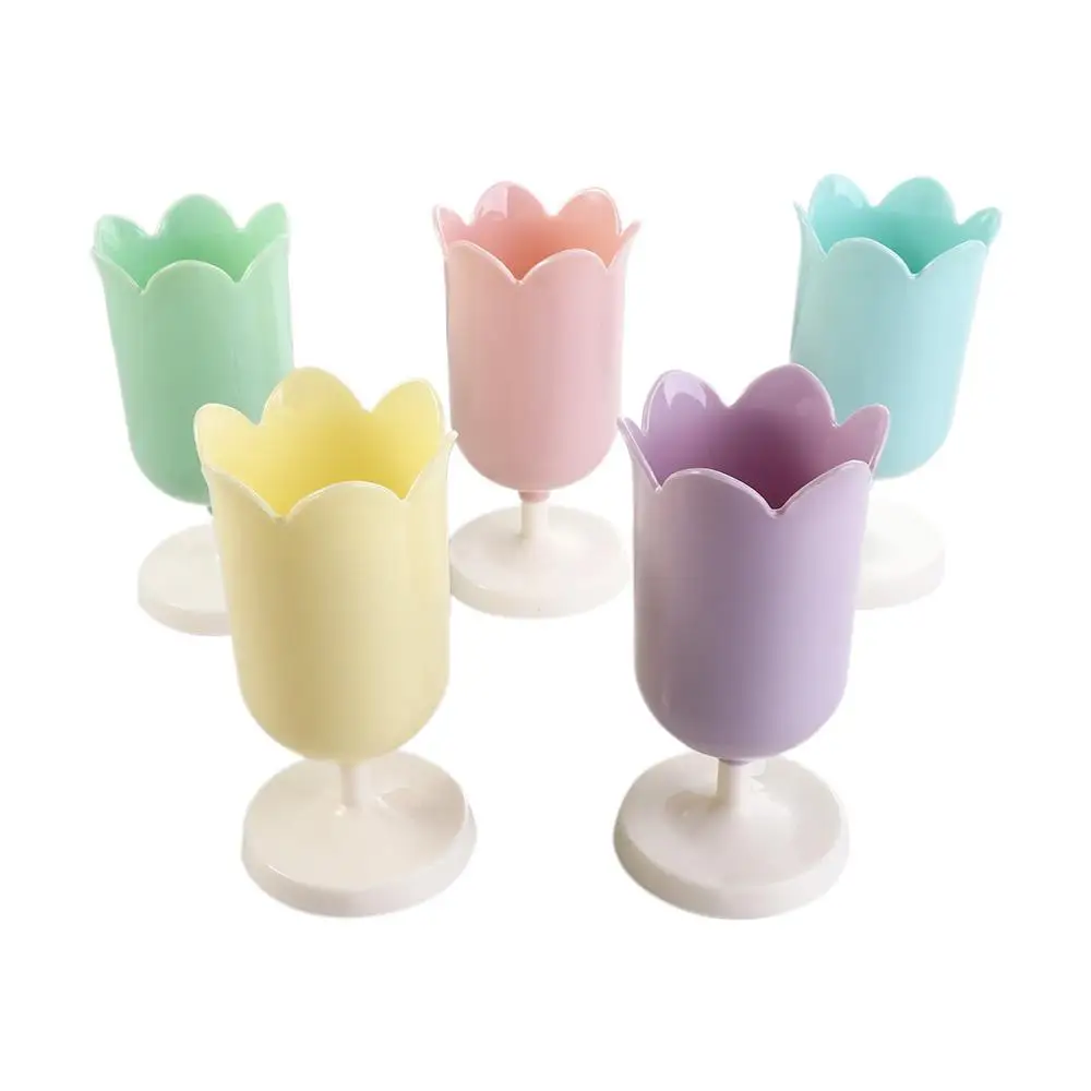 

Cosmetics Girl Makeup Brush School Office Supplies Stationery Organizer Tulip Pen Holder Desktop Decoration Mini Makeup Box