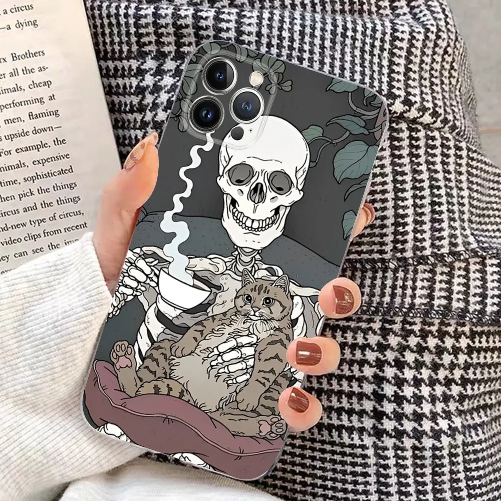 Skeleton and cat Phone Case For iPhone 15 14 13 12 Mini 11 Pro XS Max X XR SE 6 7 8 Plus Soft Silicone Cover