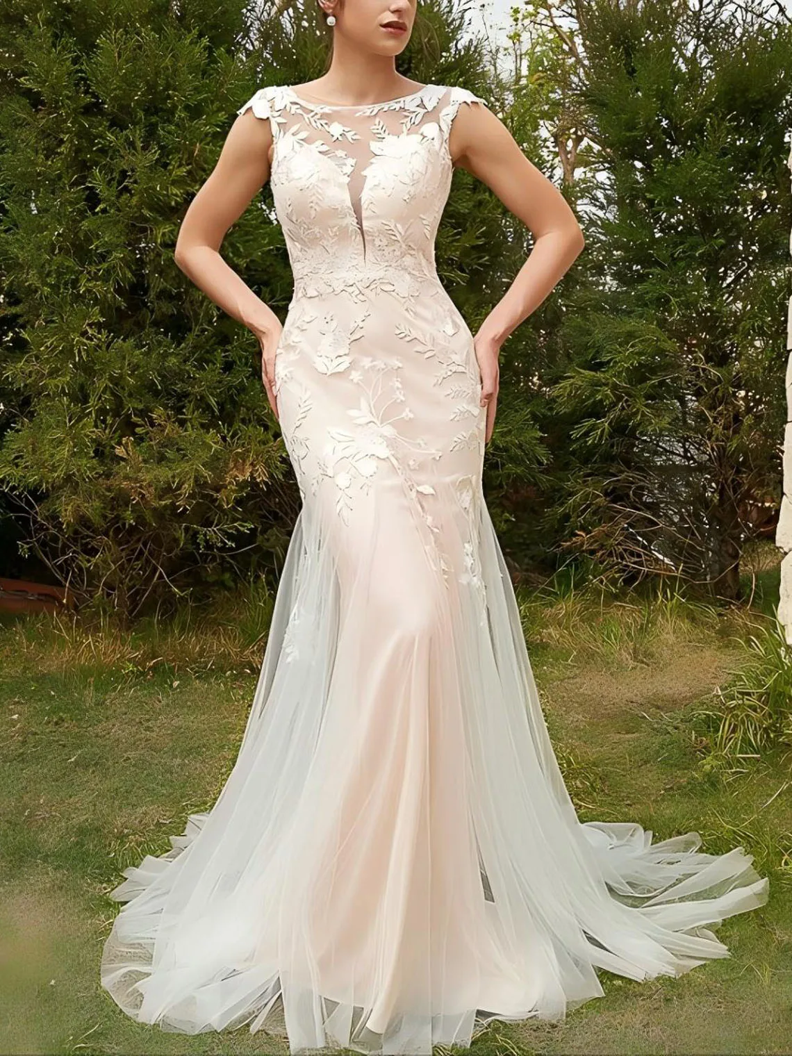 

Elegant Sexy Mermaid Wedding Dress Tulle Lace Appliques Scoop Neck Cap Sleeve Court Train Hall Bridal Gown 2025 Free Customized