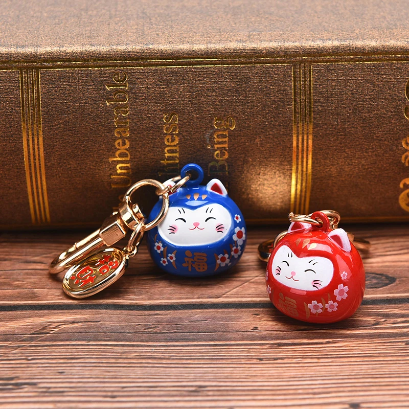 Llaveros y colgantes de gato de la suerte japonés estilo Feng Shui, decoración para coche y bolso, amuleto colgante con cascabel de agua