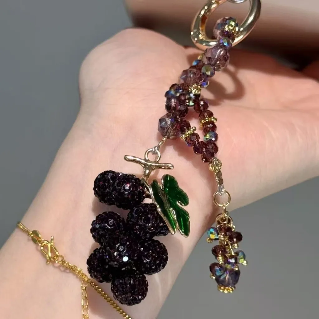 

Grape Key Chain Multi-Purpose Grape Bag Charm Grape Key Pendant Lightweight For Phone Decoration Daily Use Gift For Friends