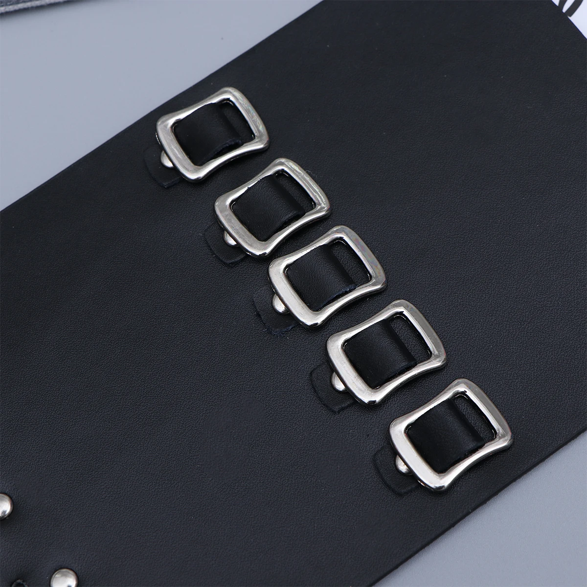 

Wristbands 5 Row Square Buckle Waterproof Wrist Guard For Sports Protection Punk Style Black