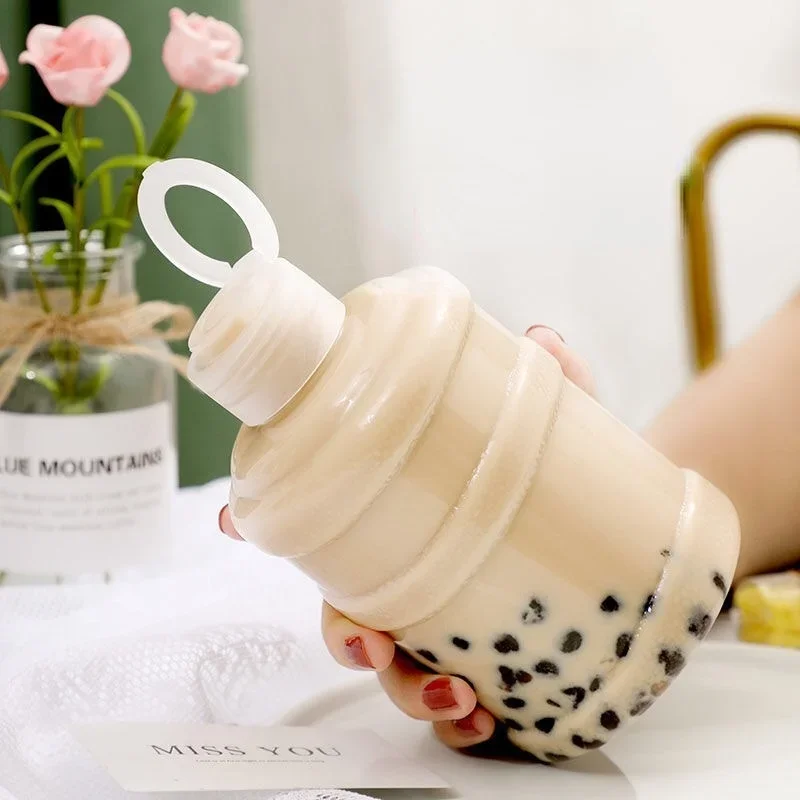 1pc 650ML PET Water Bottle Large Capacity Food Grade Drop-proof Leak-proof Plastic Water  Bottle Reusable Milk Tea Juice Bottle