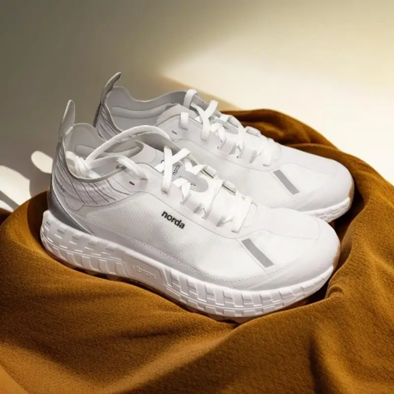 

2025 Fall & Winter Sneakers: Unisex Casual Outdoor – Hiking Shoes, Versatile Men's Dad Shoes