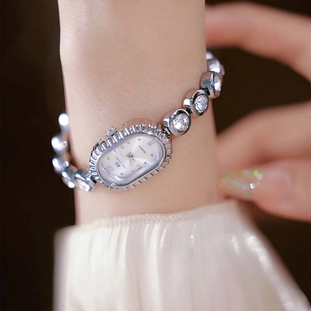 BS Orologio al quarzo da donna Gioielli in stile retrò Arco ovale Orologio da polso da donna elegante e delicato alla moda Regalo per regali da donna