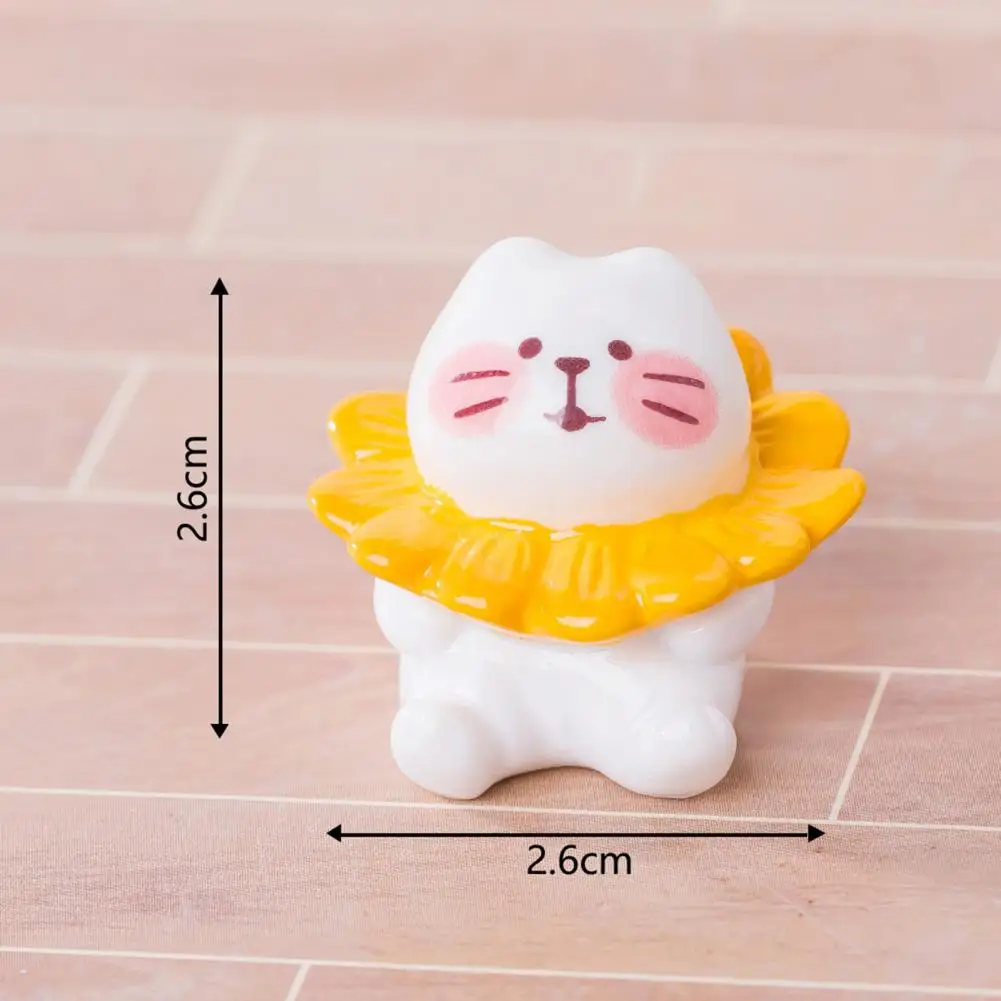 Miniature Cat Figurine Micro Landscape Ornament Set with Cute Cat Figurine Sunflower Miniature Pastoral Healing Scene for Diy