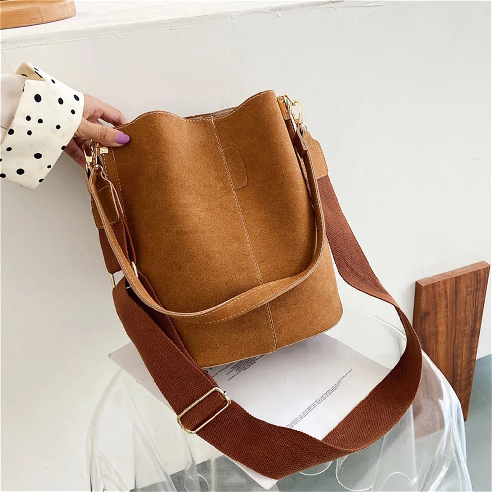 Pu Bucket Bag Versatile Lightweight Trendy Handbag Shoulder Bag Outdoor Events Fall Fashion Tote Shoulder Crossbody Satchel