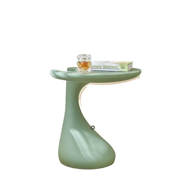 

Nordic creative special-shaped sofa side table simple household plastic coffee table small apartment balcony