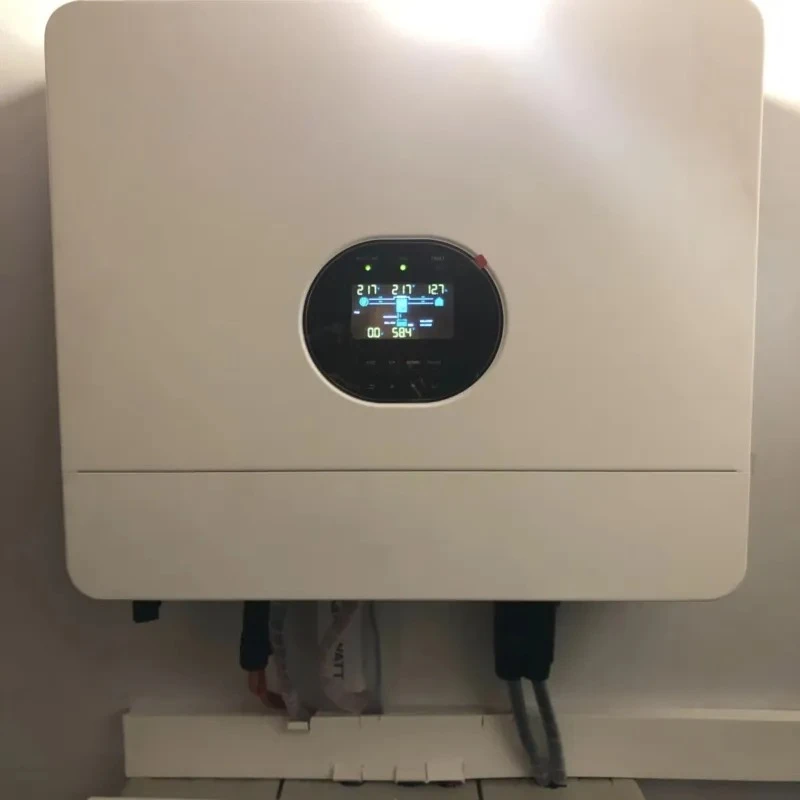 Growatt Power 3KW 5Kw 6Kw Low Frequency Singe Phase Solar Energy Off Grid Hybrid Pure Sine Wave Inverter SPF 6000 Plus