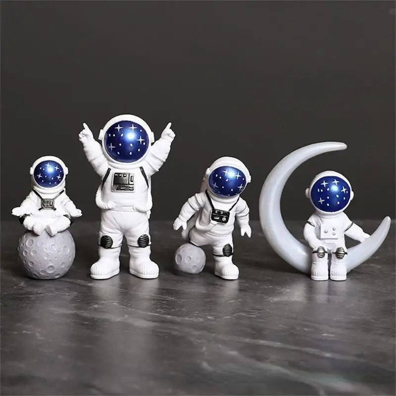 4 pcs/setronaut Figure Statue Figurine Spaceman Sculpture Educational Toy Desktop Home Decoration Astronaut Model For Kids Gift