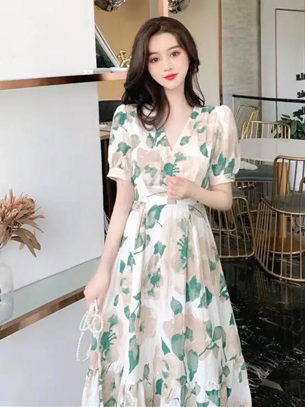 French Hepburn floral dress women's summer 2024 new cool and cute waist closed sweet temperament tea break dress N62N