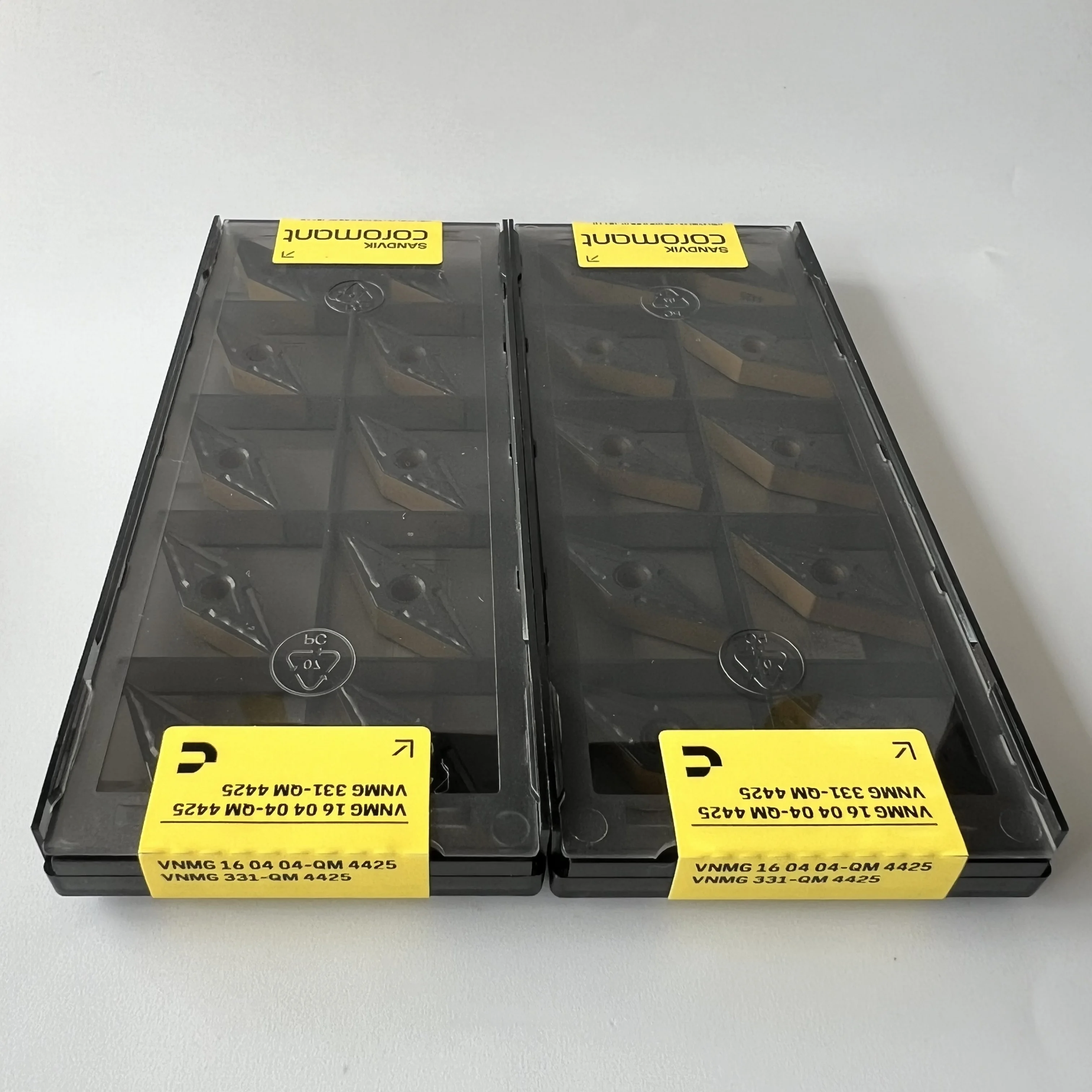 

VNMG160404-QM 4425 CNC BLADE