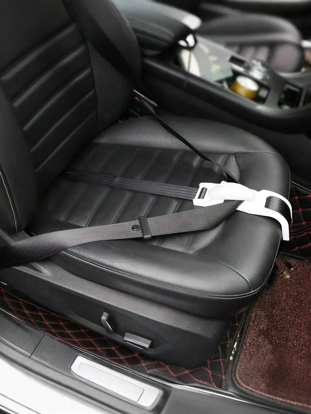 أداة ضبط حزام مقعد الحمل - موسع حزام مقعد السيارة العالمي للحوامل مع وظيفة تخفيف ضغط البطن وتوزيع الوزن