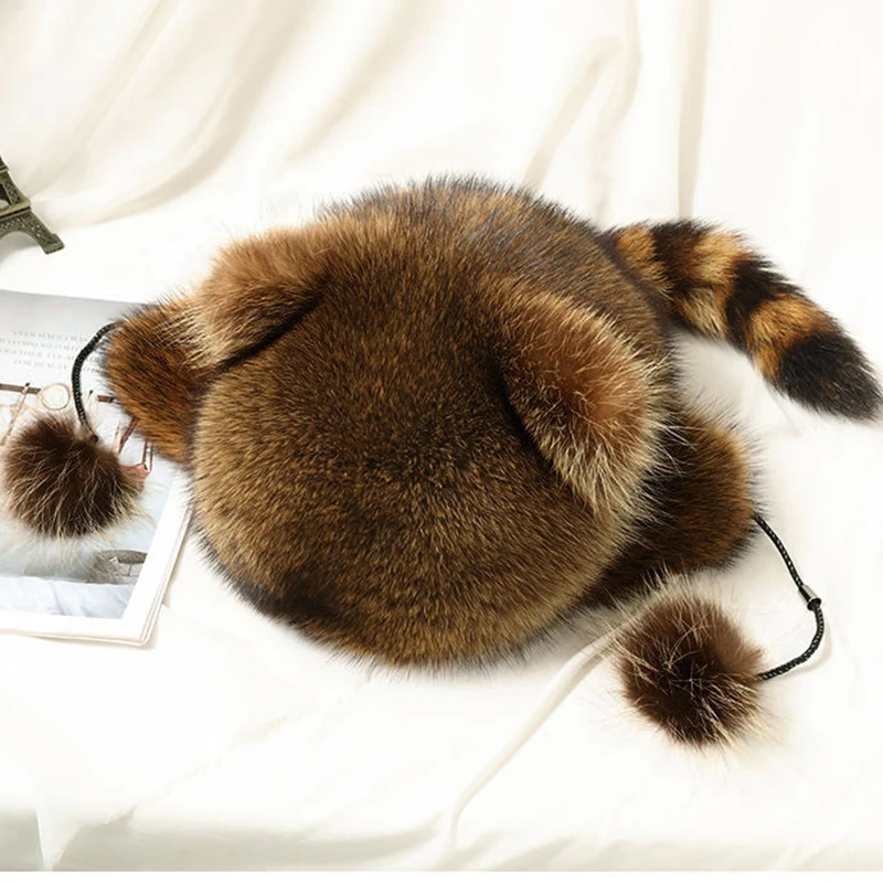 Lady Real Raccoon Fur Cap Tail Women Natural Raccoon Fur Caps Ushanka Hats for Winter Thick Warm Ears Fashion Bomber Pom Pom Hat