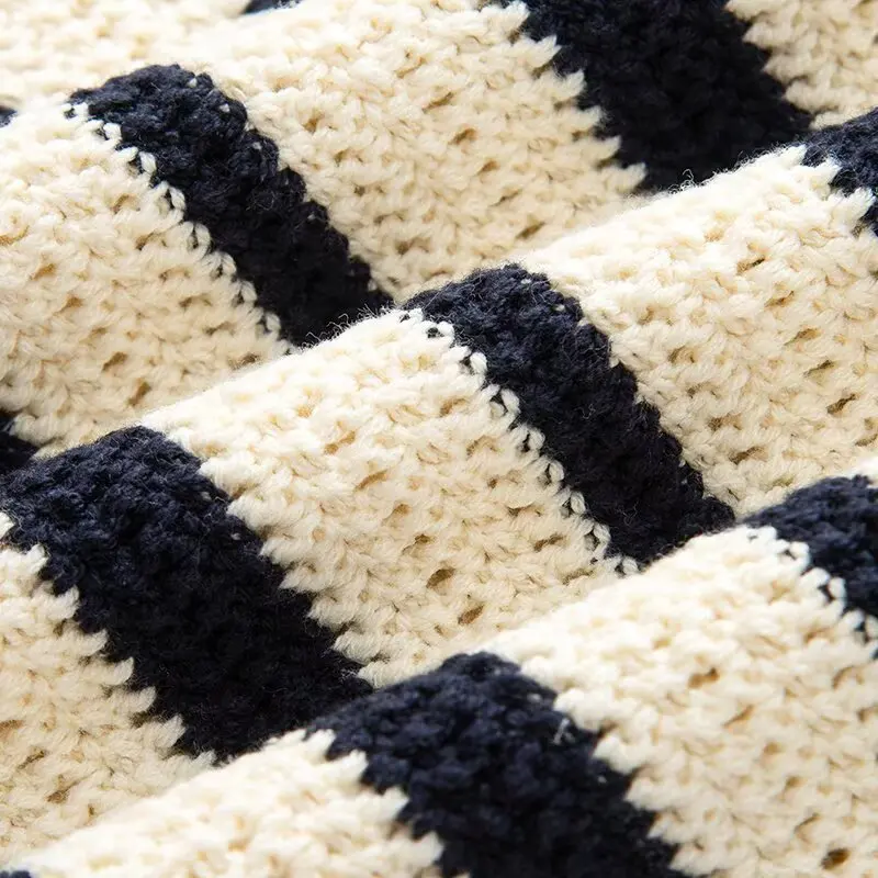 

Retro Striped Knitted Hollow out Dr Collar V Collar Slim Fit Midi Dr Women's Faion Autumn 2025 College Sle