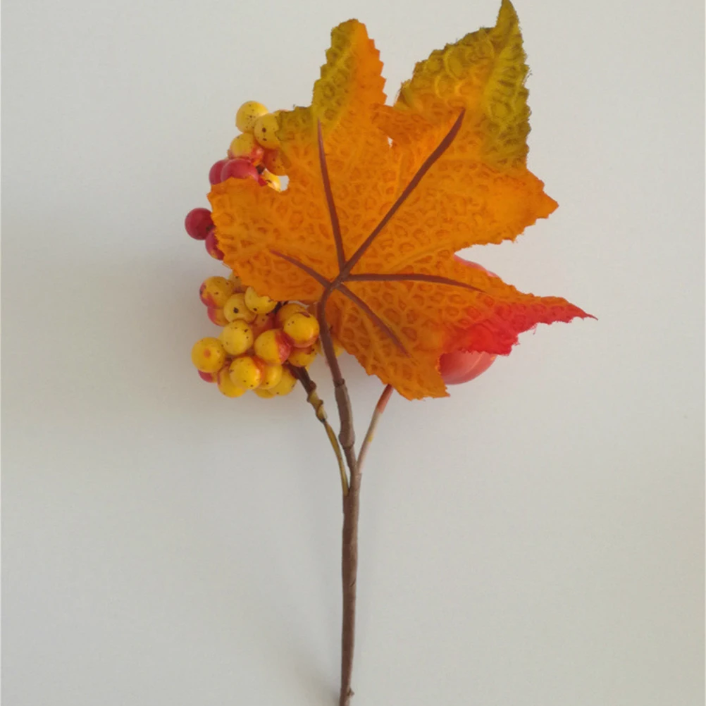 

2 PCS Berries Pumpkin Simulation Flower Arrangement Berry Decor Maple Branch Harvest Festival Orange Photography Props