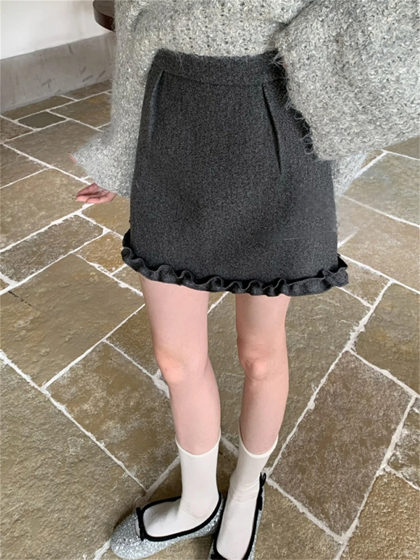 Grey A-Line  Skirt with Lace Splicing Design Casual Style High Waist Woolen Material Spring Slimming Versatile Short Skirt