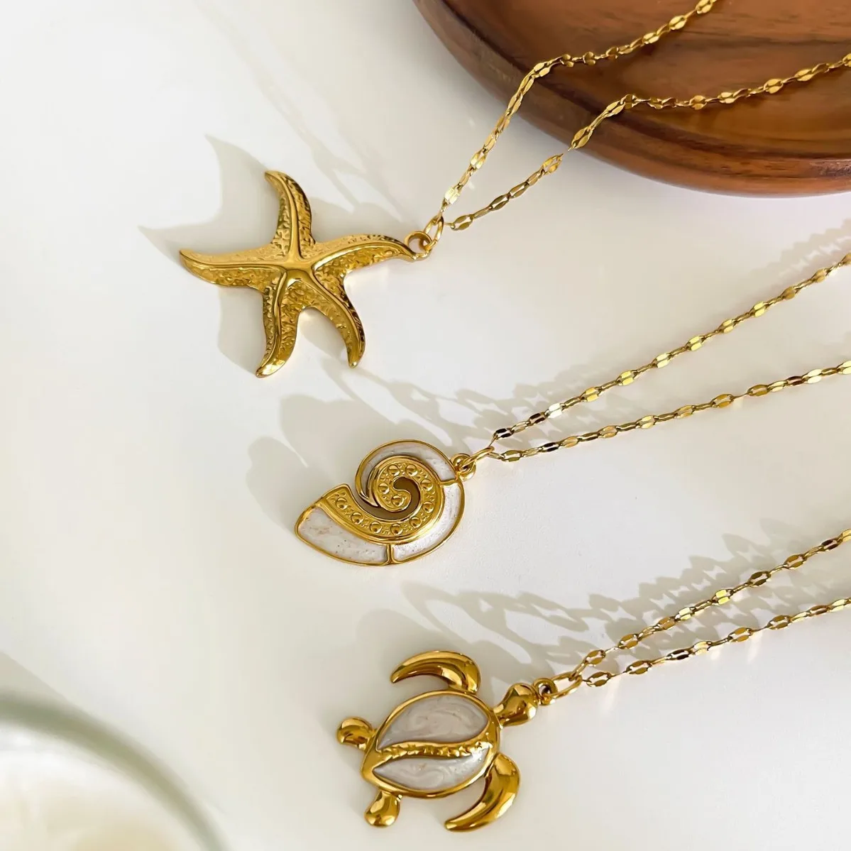 Elegant Fashion White Enamel Turtle Conch 18K Gold Plated Big Starfish Pendant Necklace for Women Party Daily Jewelry image 5