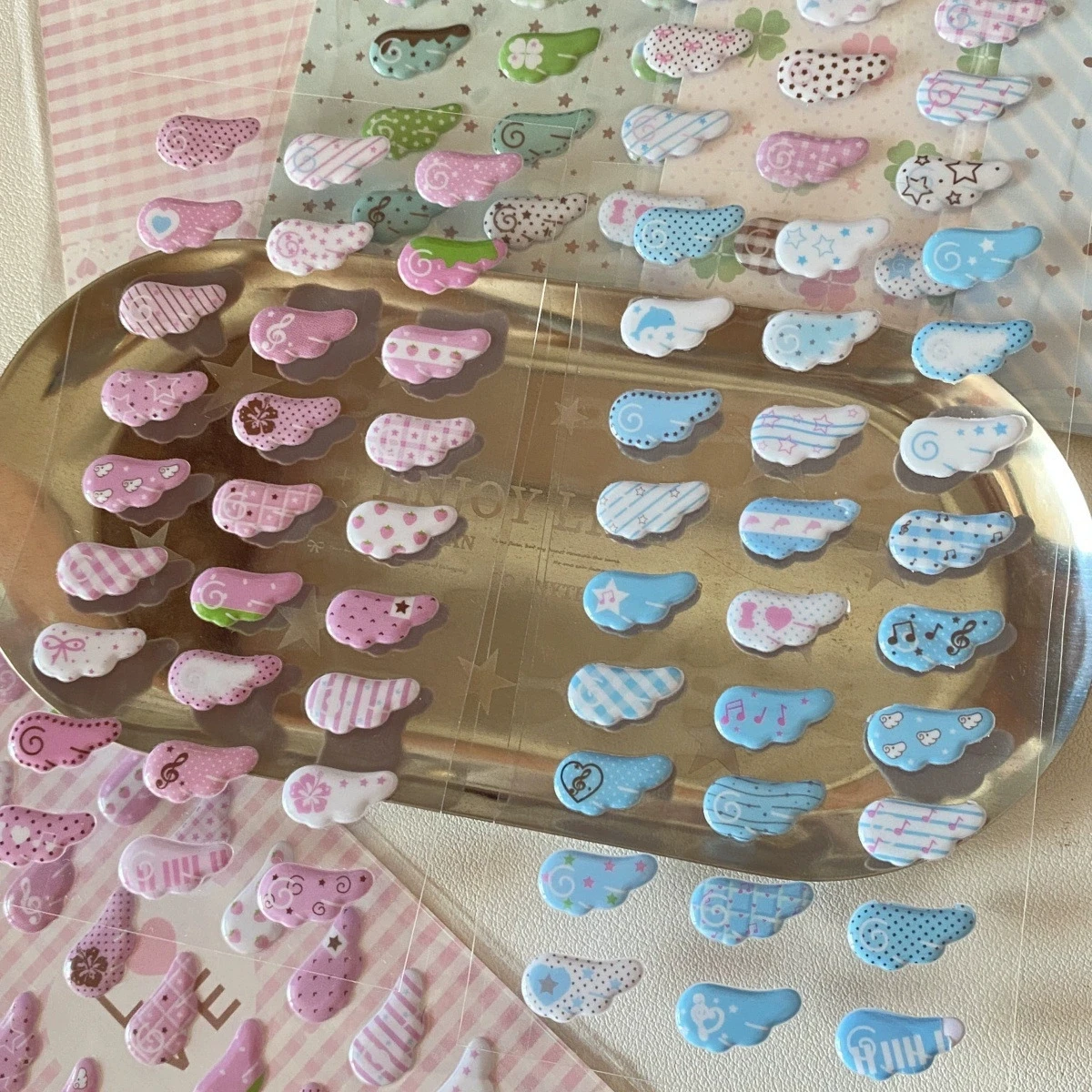 MINKYS New Arrival 1pc Kawaii Bubble Wings Stickers DIY Scrapbook Stickers Confetti Phone Camera Decoration Sticker