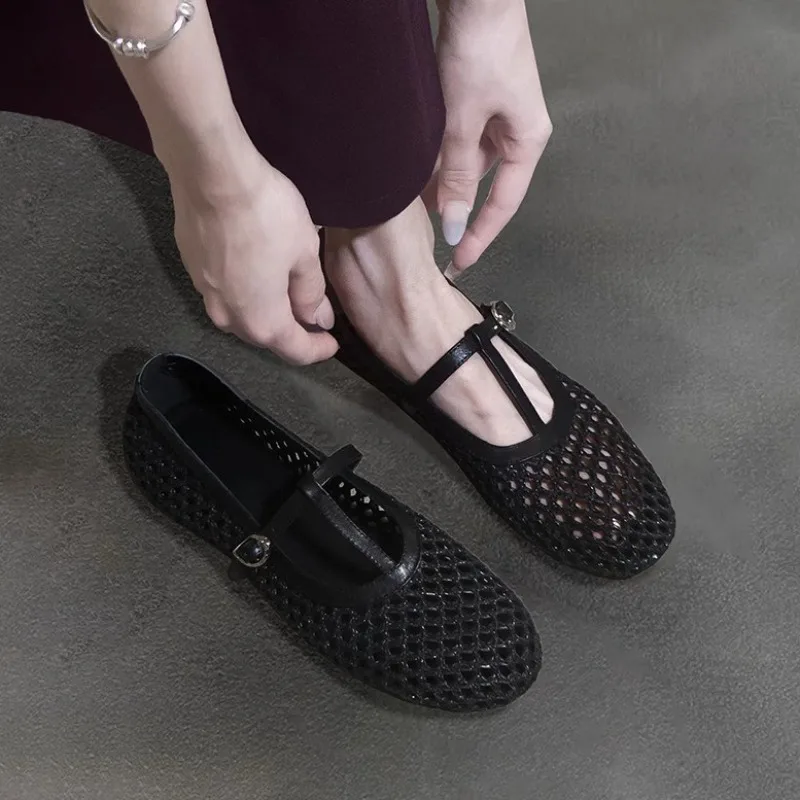 

Женская обувь на плоской подошве, сетчатые повседневные новые сандалии, трендовые модные летние лоферы 2025 года, спортивные женские кроссовки, уютные прогулочные Mujer Zapatillas