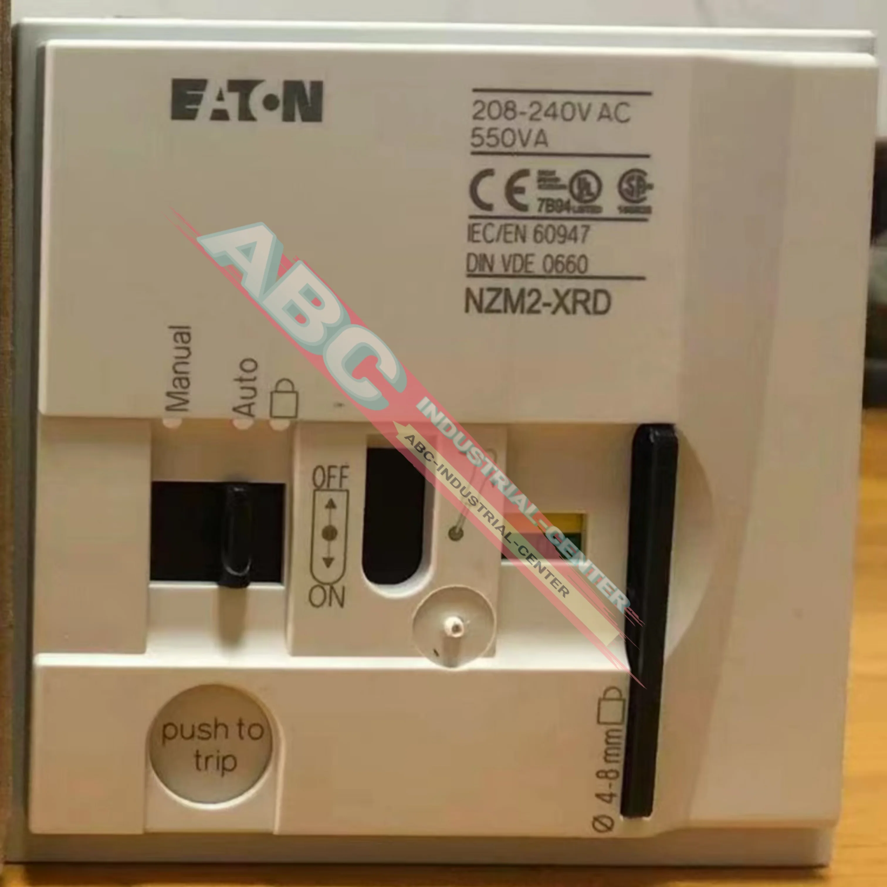 คอนแทคเตอร์ NZM2-XRD208-240AC T5-4-15682/I5/SVB DILM65(RDC24) ใหม่เอี่ยม