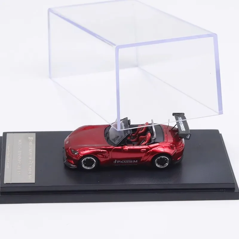 1:64 Voiture de sport convertible en édition limitée en stock, modèle de voiture en alliage moulé sous pression, jouets pour garçons, ornements, objets de collection.