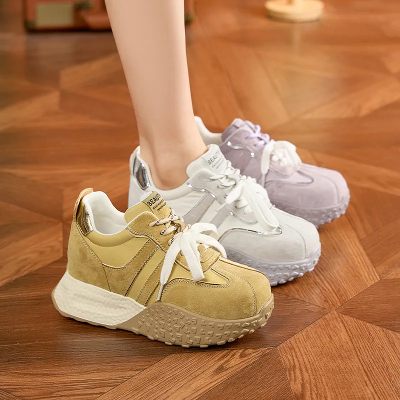 

Women's 2026 Spring Casual Sneakers Fashion Beige Leather 8cm Height Increasing Platform Shoes Retro Thick Sole Vulcanized Shoes