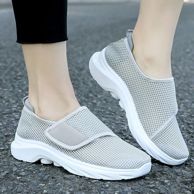 Women's summer mesh slip-on shoes 2026 - stylish and versatile casual running shoes for middle-aged and elderly women - final pa
