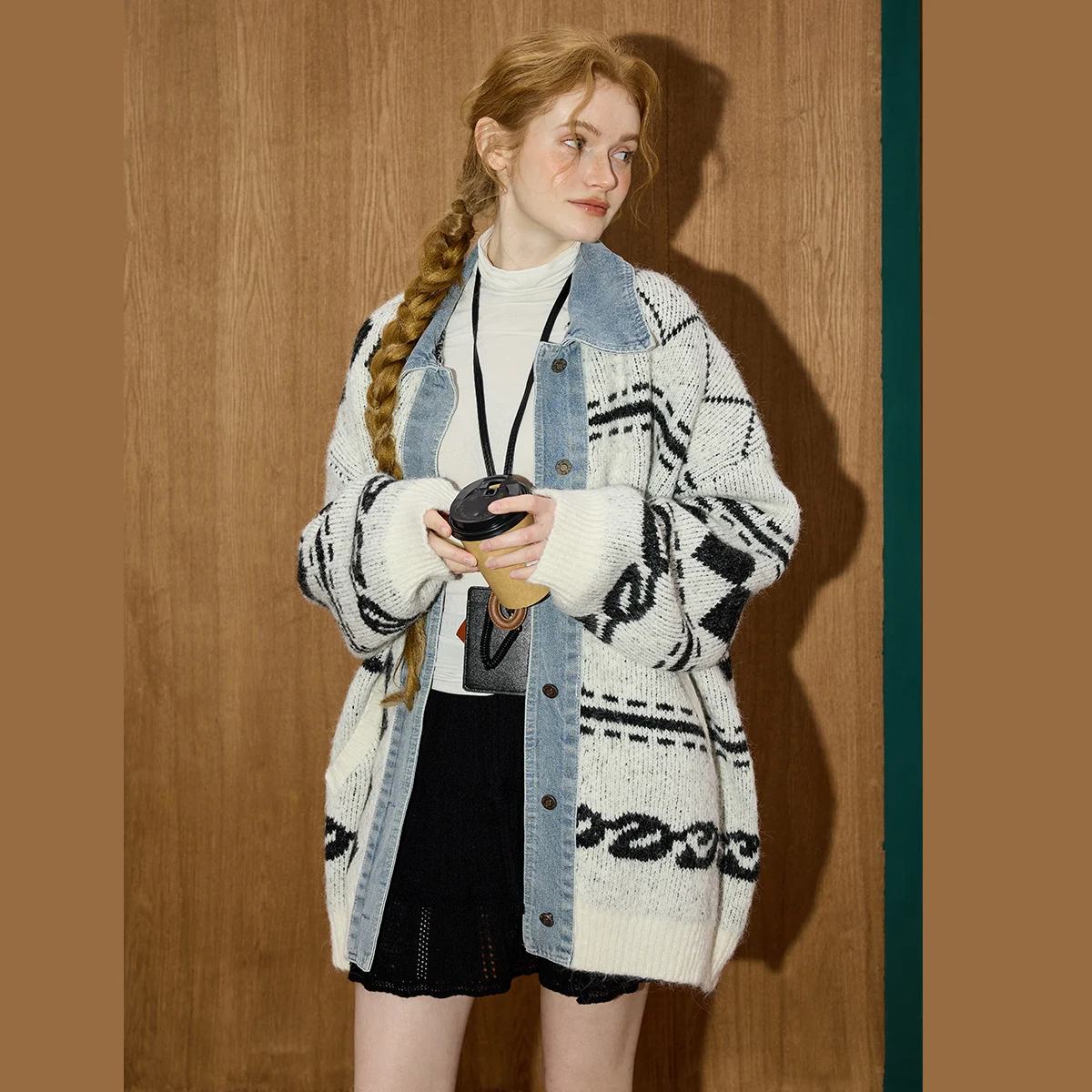 Kurtka patchworkowa z dzianiny, designerski kardigan oversize, luźny krój z obniżonymi ramionami, luksusowy damski płaszcz zimowy premium z mieszanki denimu, styl vintage.