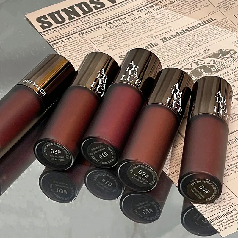 Art Value Matte Velvet Lip Mud Blanqueamiento Suave Mate Maquillaje de larga duración Lip Glaze Lápiz labial