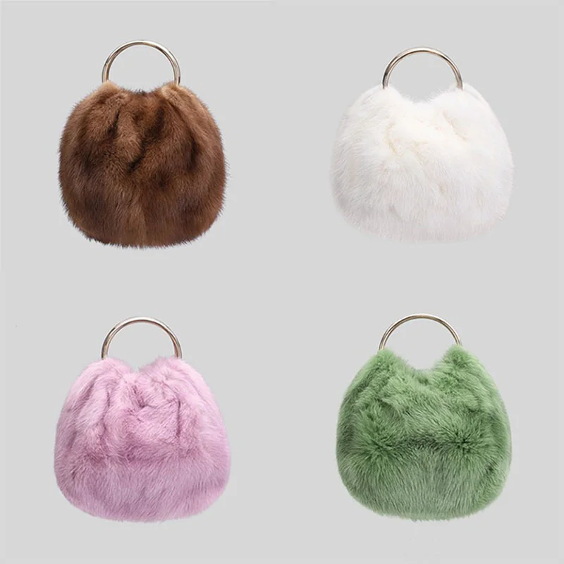 

2023 Winter New Women's Plush Mini Handbag Fashionable True Mink High end Banquet Wrist Bag Korean Edition Phone Bag