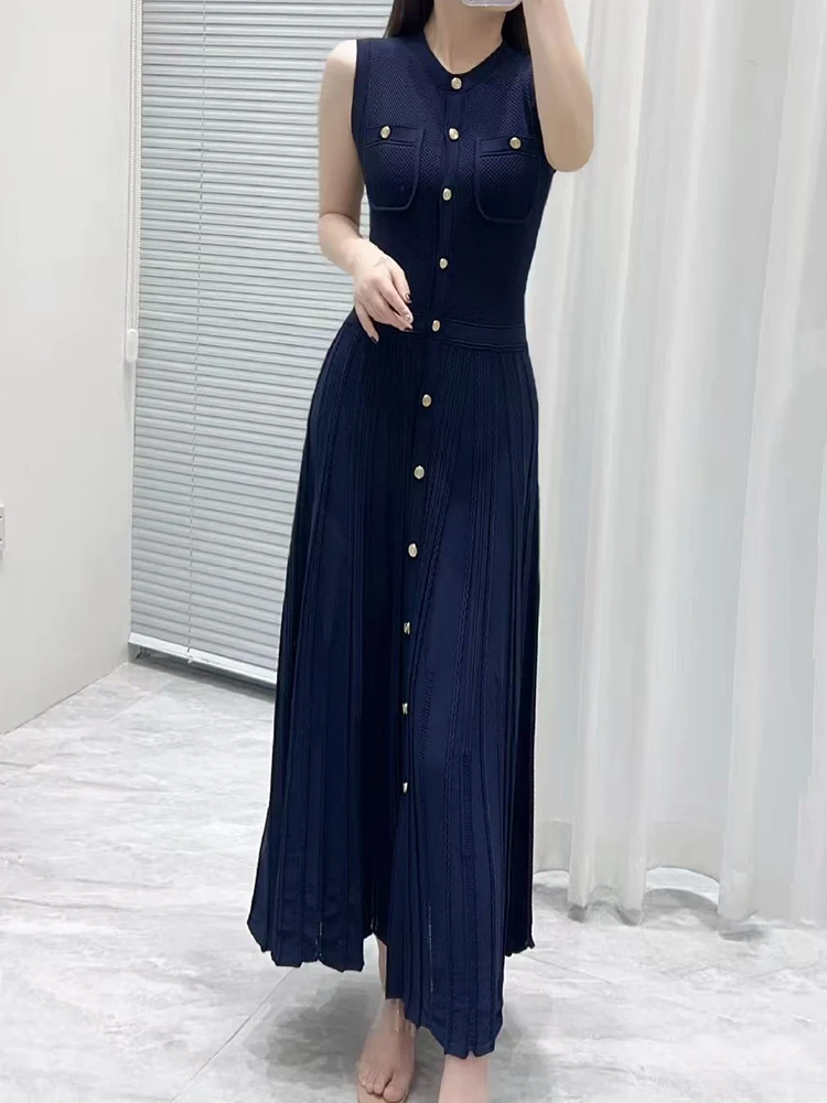 Langes Kleid mit französischer Weste für Damen, ärmelloses Strickkleid mit Rundhalsausschnitt, hochwertige Kleider, Sommer, neu, 2025, y2k