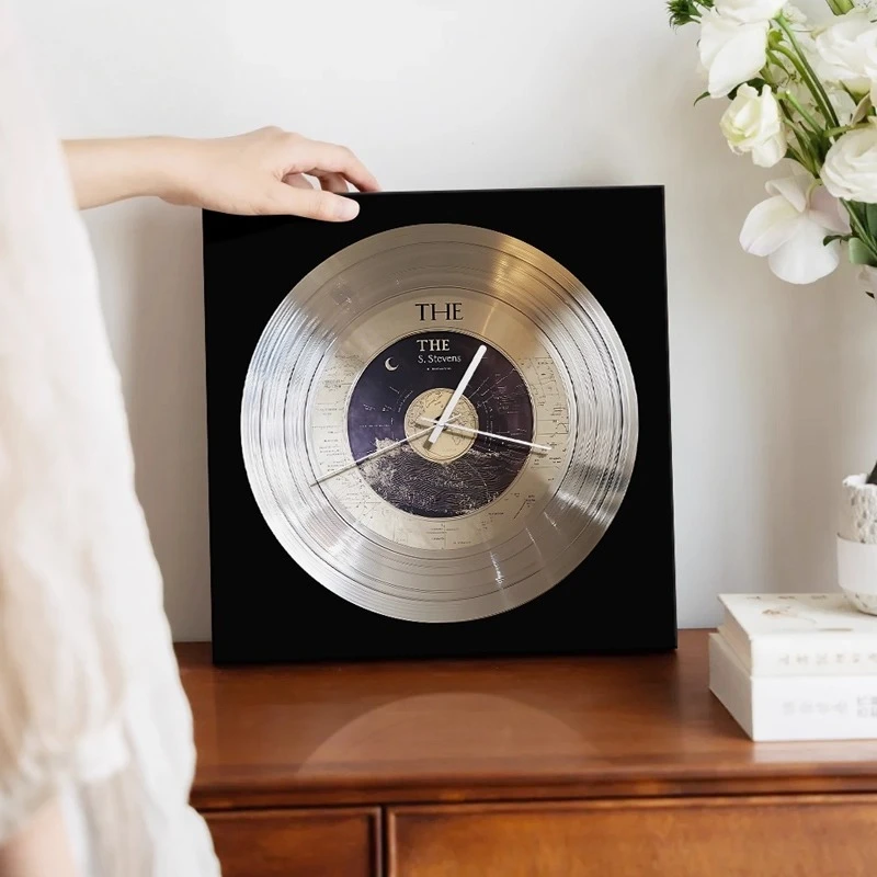 

Vinyl Record Table Clock Mid-Century Modern Silent Timepiece Retro Living Room Wall Decor Artistic Analog Display Wall Clocks