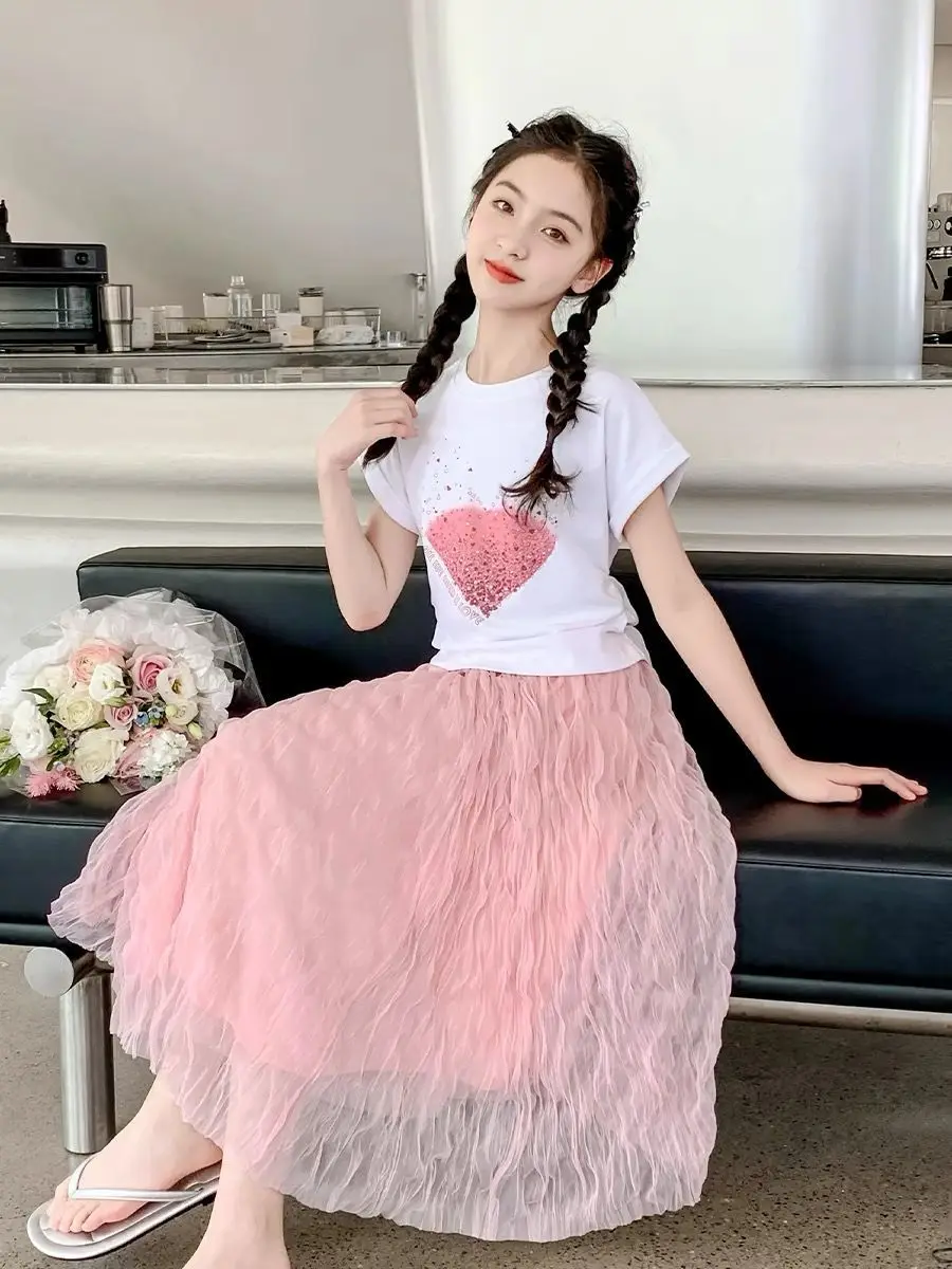 

Детская одежда с короткими рукавами, одежда для девочек-подростков, новый летний комплект детской одежды для девочек, футболка с сердечком и юбкой, костюм из 2 предметов