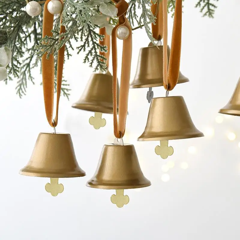 6 Stück dekorative Glocken – elegante Metall-Weihnachtsbaumornamente in verschiedenen Ausführungen, ideal für die Weihnachtsdekoration, als Türklingel oder als Glocke für Haustiere. – Detail 4