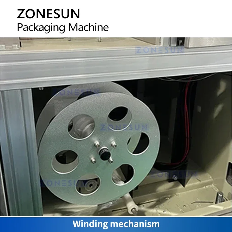 ZONESUN Horizontal Flow Packaging Machine Horizontal Form Filling 4 Side Sealing Machine Wrapping Equipment ZS-DCF100