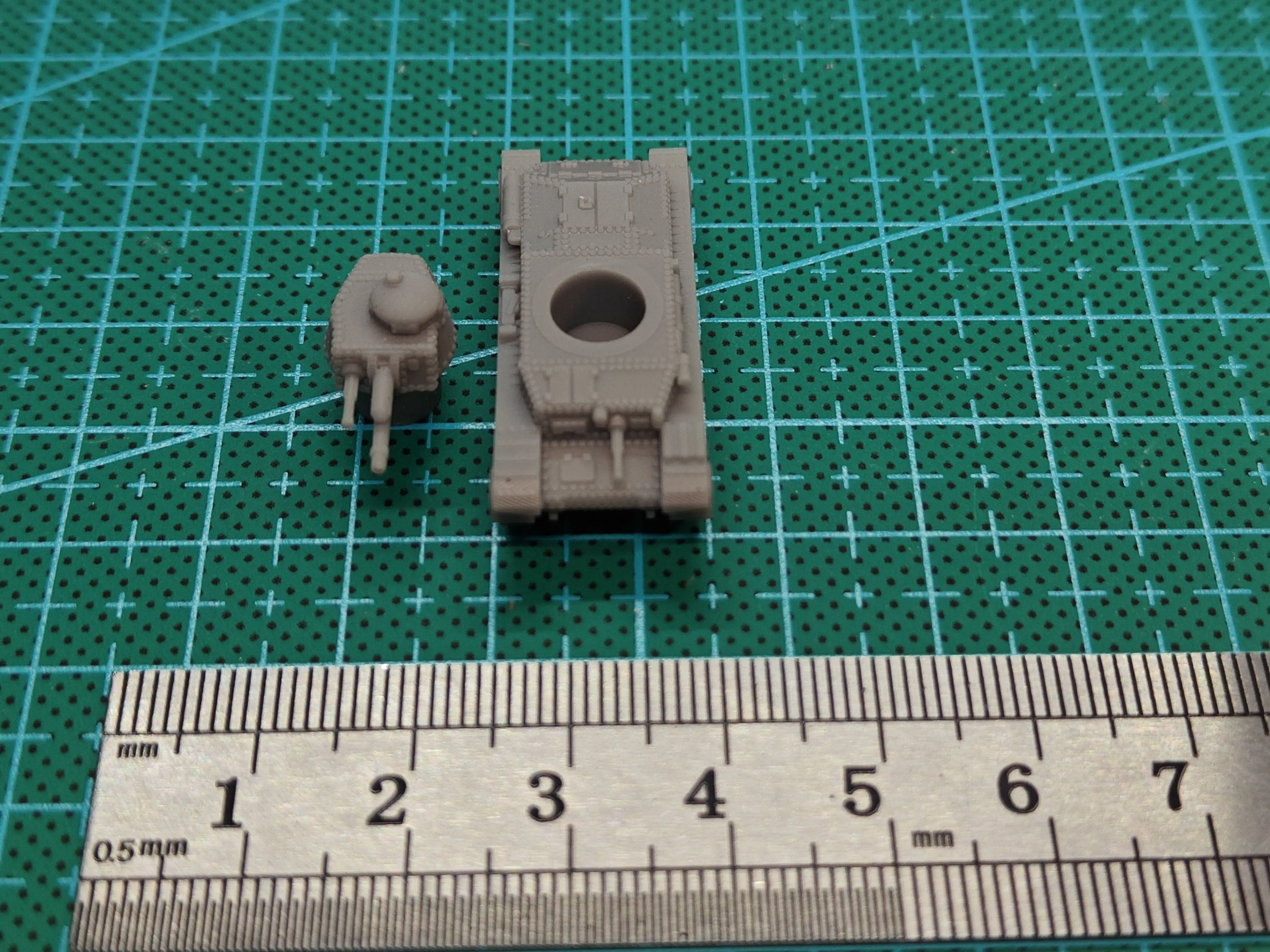 1/144 Scale Panzer 35(t) tank MODEL KIT