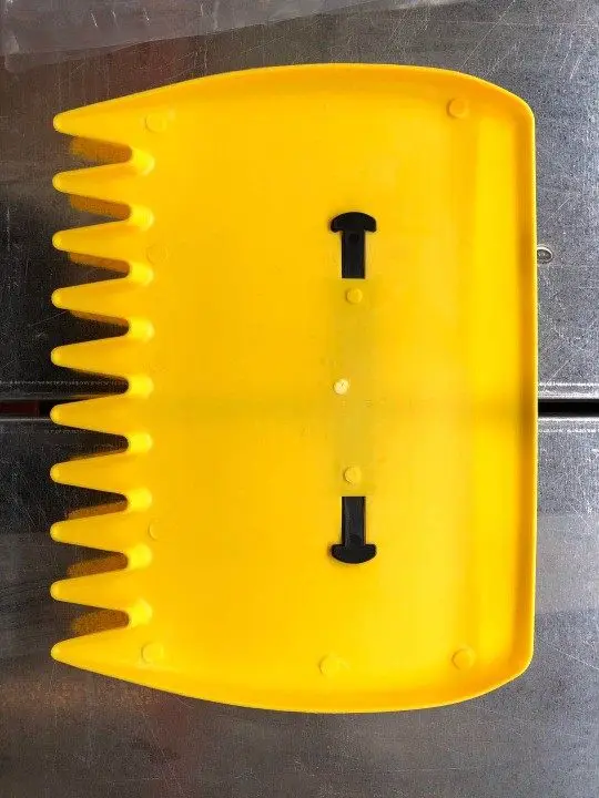 

1 шт. Прочные стальные садовые грабли для уборки листьев и мусора, устойчивые к погодным условиям, для двора, газона, фермы, садоводства и DIY-проектов