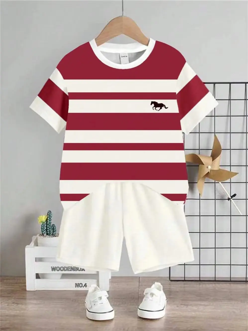 Kinder-T-Shirt für Jungen, schlichter Buchstabendruck, Sommer, Straßensport, Kurzarm-Set, modische, bequeme Kinderkleidung für Jungen – Detail 4