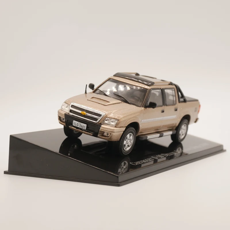 

Diecast Ixo 1:43 Scale Chevrolet S 10 Deluxe 2.5 2009 Chevrolet Pickup Alloy Car Model Collectible Toy Gift Souvenir Display