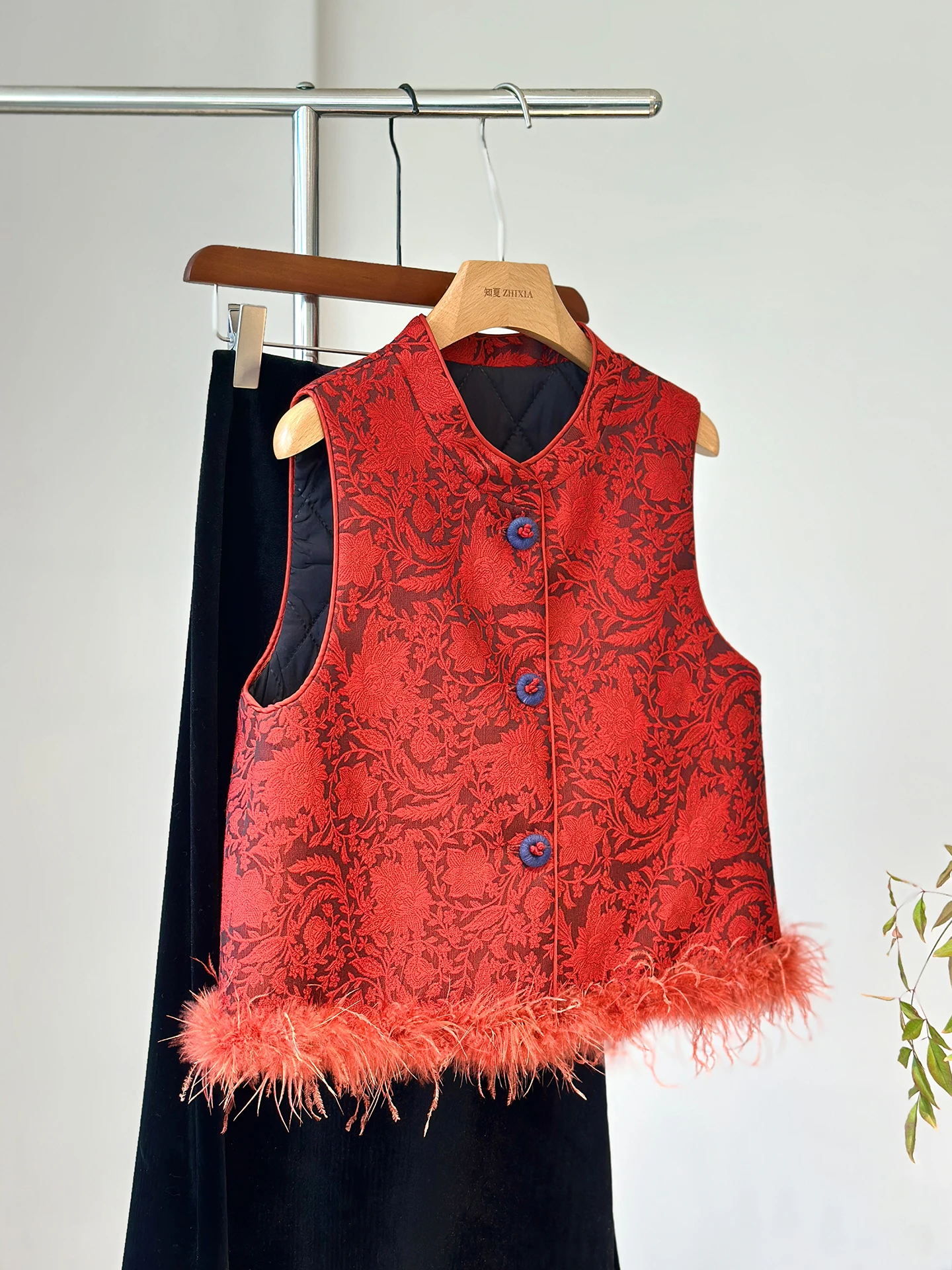 

Red New Chinese Style Vest Women's Western Youthful-Looking National Year Robe Clothes Quilted Outer