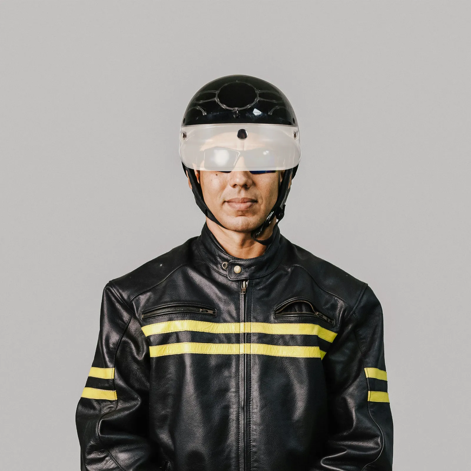 

Motorcycle Visor Replacement Retro Style 3 Button Fixation Wide Brim Sun Shield for Outdoor Adventure