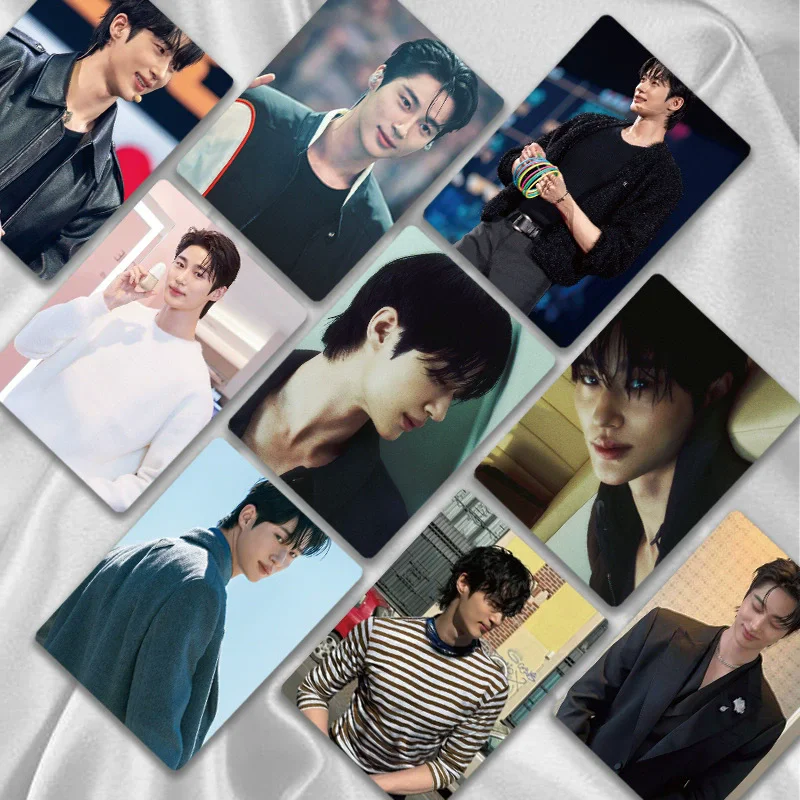 

50 Pcs/Set Byeon Woo-seok Laser Lomo Card 'Loverly Runner' Drama Holographic Photo Cards Cosplay Gift