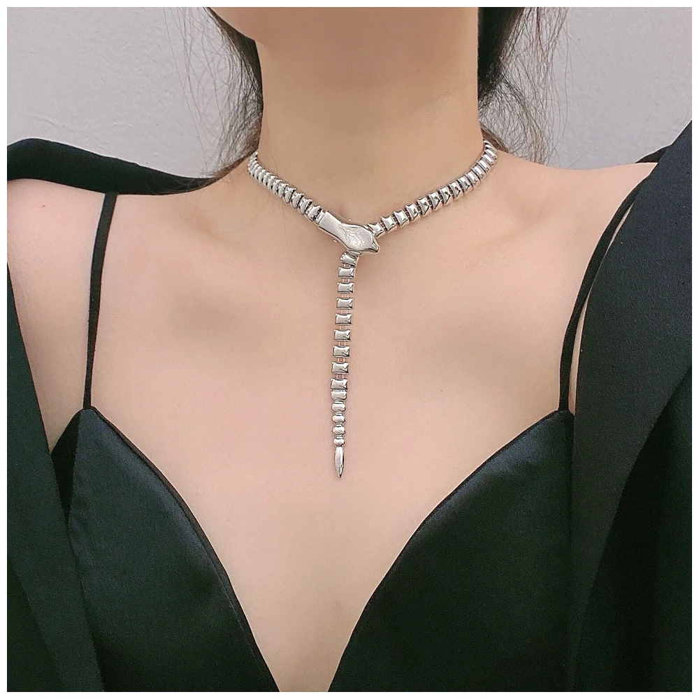 New Arrival Luxury Exquisite Snake Necklace for Girls Women Fashion Jewelry Choker Collar Gold or Silver Color Neck Accessory