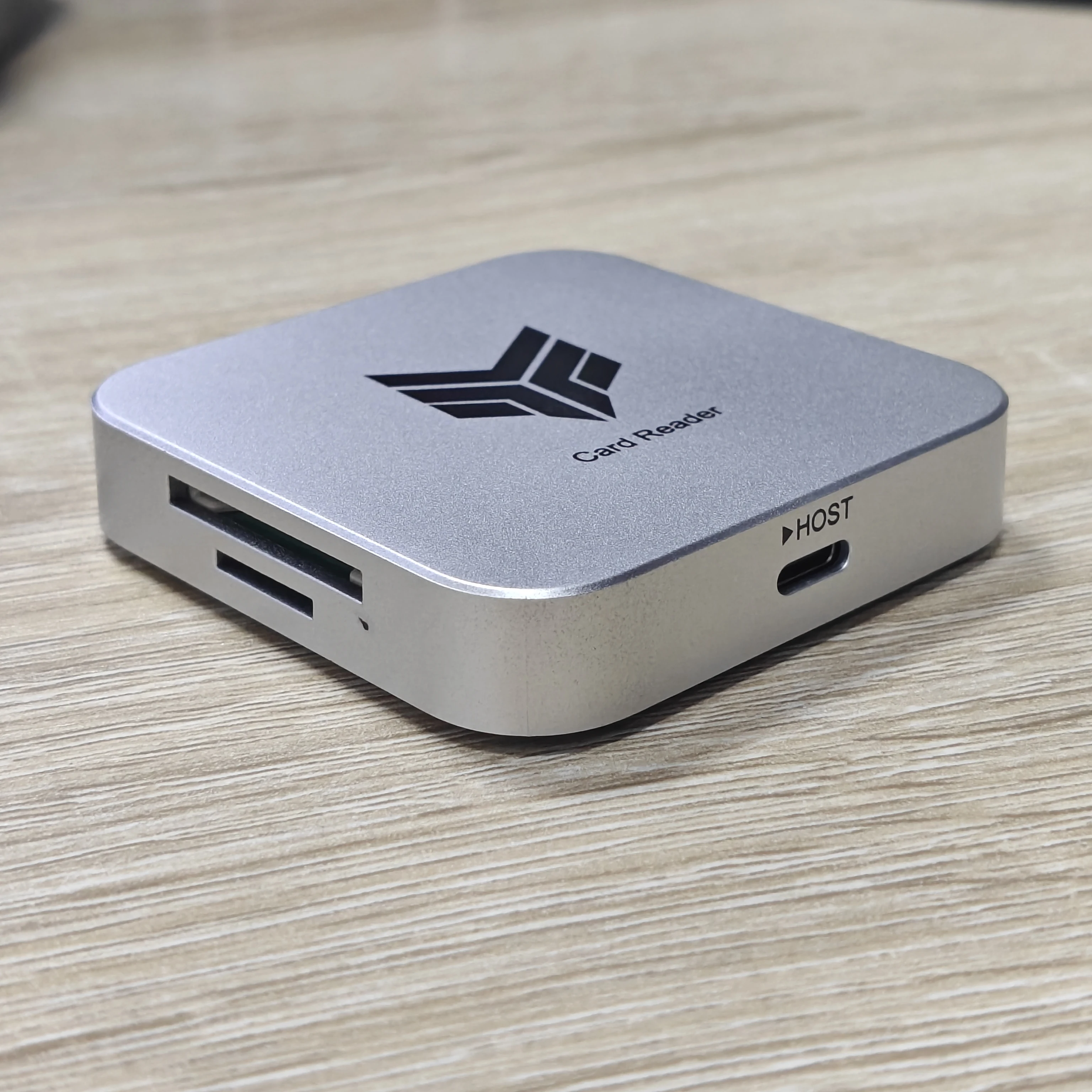 High Speed Magnetic 4-in-1 Card Reader CF SD TF USB Port, Ultra Thin Portable Adapter for Phone Camera Data Transfer